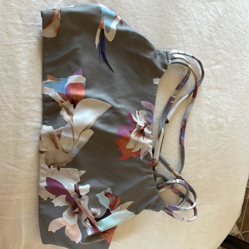 Athleta Jog Bra. Gray with Floral print. Like new.